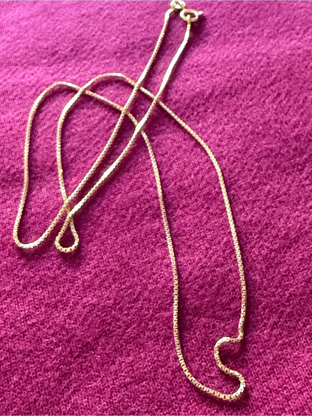 Solid 18k gold chain 20 inches - Picture 2 of 3